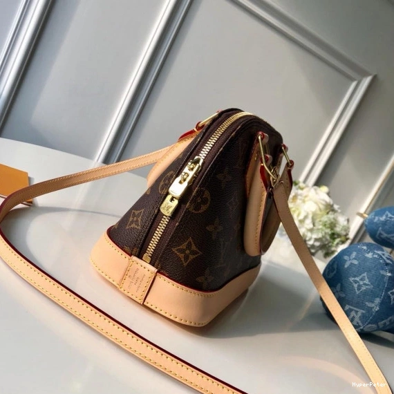 Louis BB ALMA Vuitton 0818